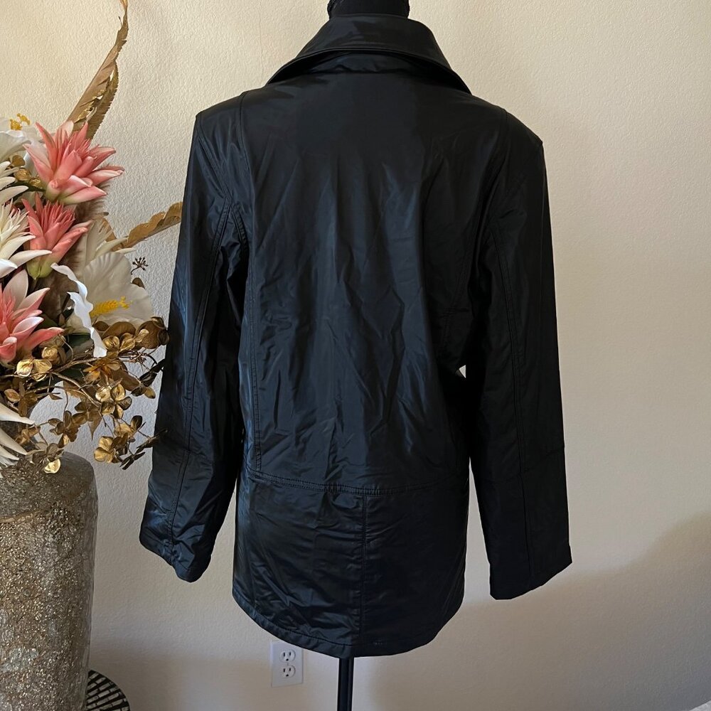 Outbrook Minimalist Black Zip Up Jacket with Glossy Finish and Outer Pockets M - Picture 3 of 11
